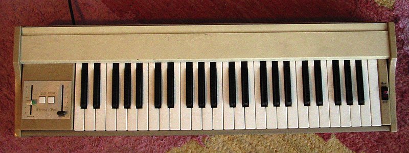 Hohner String Vox = ELKA Rhapsody 490