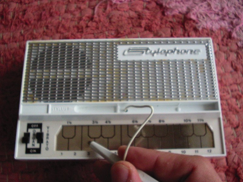 Stylophone playing